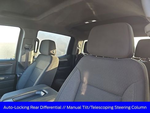 Used 2025 Chevrolet Silverado 1500 LT image 12