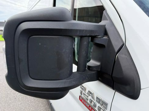 Used 2017 RAM ProMaster 1500 image 23