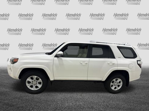 Used 2017 Toyota 4Runner SR5 Premium AWD/4WD image 7