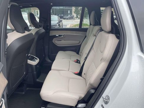 New 2026 Volvo XC90 T8 Plus w/ Protection Package Premier AWD/4WD image 3