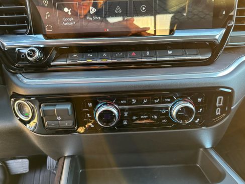 New 2026 GMC Sierra 1500 SLT w/ SLT Premium Plus Package image 32