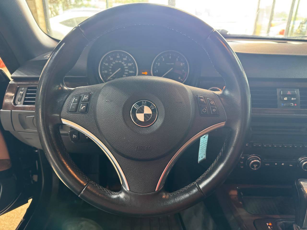 Used 2011 BMW 328i Convertible RWD image 22