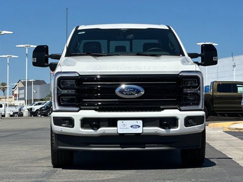 New 2026 Ford F250 Platinum AWD/4WD image 8
