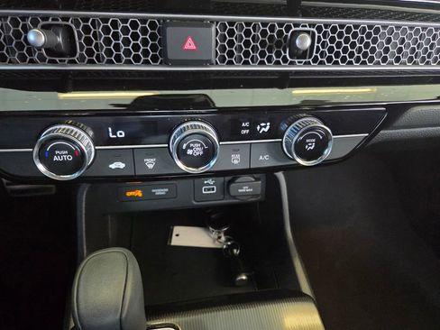 Certified 2024 Honda Civic Sport image 37