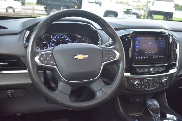 Used 2022 Chevrolet Traverse High Country AWD/4WD image 24
