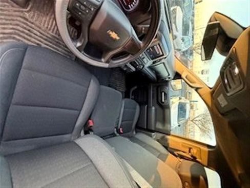 Used 2022 Chevrolet Silverado 1500 Custom w/ LPO, Dark Essentials Package image 11