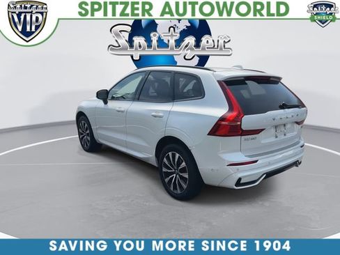 Used 2024 Volvo XC60 B5 Plus w/ Protection Package Premier AWD/4WD image 8