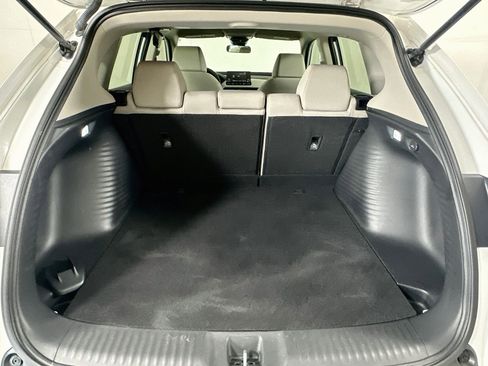 Used 2025 Honda HR-V LX image 27