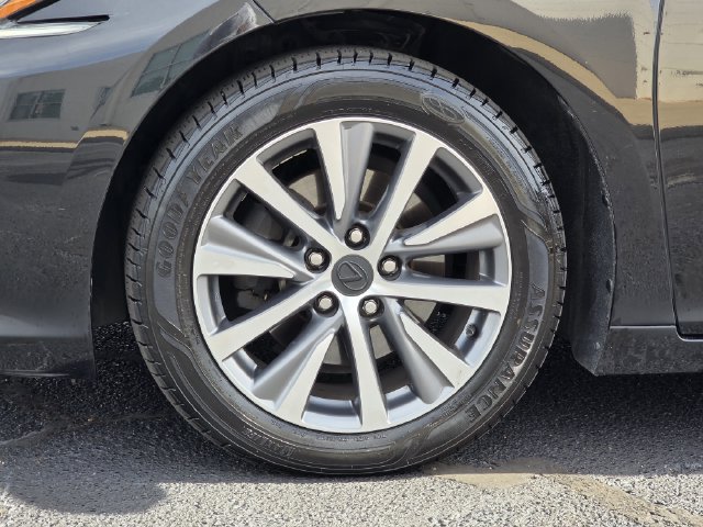 Used 2021 Lexus ES 350 w/ Premium Package FWD image 34