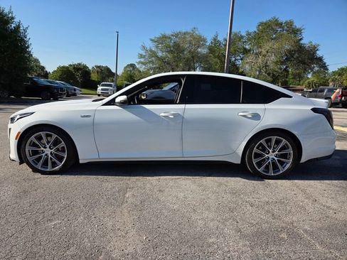 Used 2023 Cadillac CT5 V w/ Premium Package RWD image 4