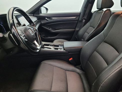 Used 2020 Honda Accord Sport image 17