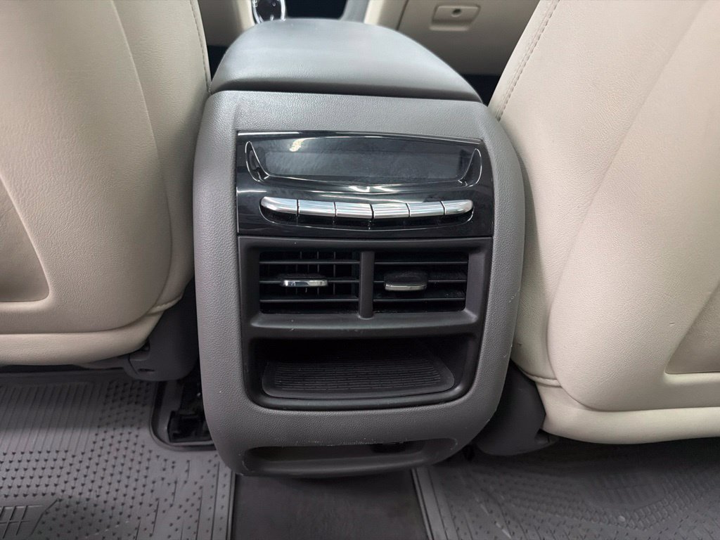 Used 2019 Cadillac XT5 Premium Luxury FWD image 20