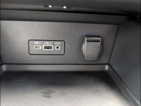 Used 2022 Nissan Sentra SV w/ All-Weather Package FWD image 17