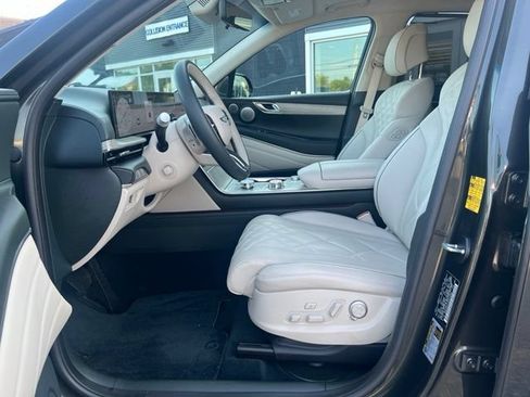 Used 2025 Genesis GV80 3.5T Prestige AWD/4WD image 20