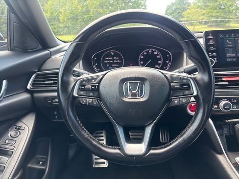 Used 2020 Honda Accord Sport image 13