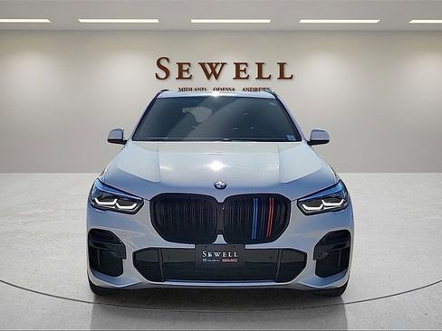 Used 2023 BMW X5 xDrive40i w/ M Sport Package image 8