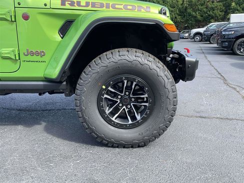 New 2025 Jeep Wrangler Unlimited Rubicon image 36