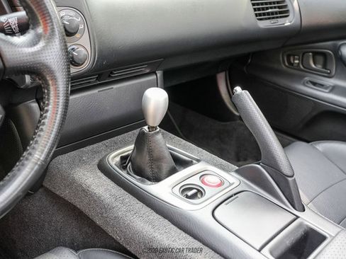 Used 2000 Honda S2000 image 34