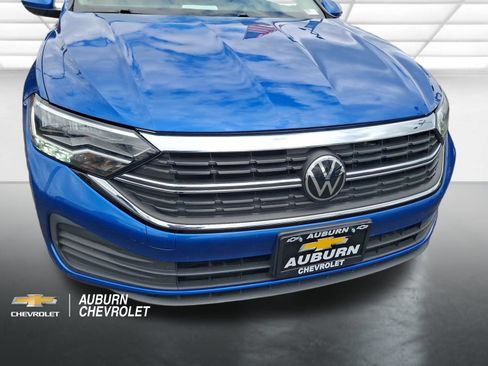 Used 2024 Volkswagen Jetta SE FWD image 26