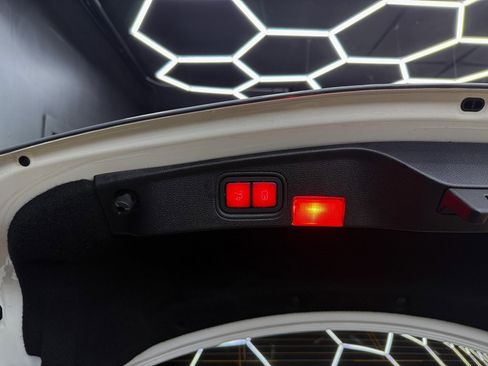 Used 2018 Mercedes-Benz C 63 AMG S image 27