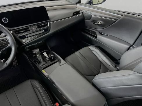 Used 2024 Lexus ES 350 F Sport FWD image 11