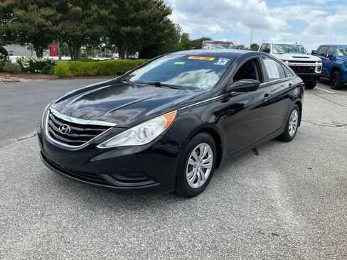 Used 2013 Hyundai Sonata GLS FWD image 1