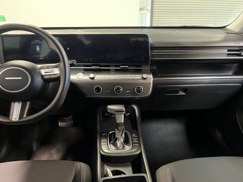 Used 2024 Hyundai Kona SE FWD image 21