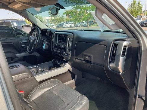 Used 2017 Chevrolet Silverado 1500 LT w/ All Star Edition AWD/4WD image 11