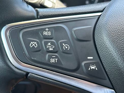 Used 2024 Chevrolet Equinox LT AWD/4WD image 26