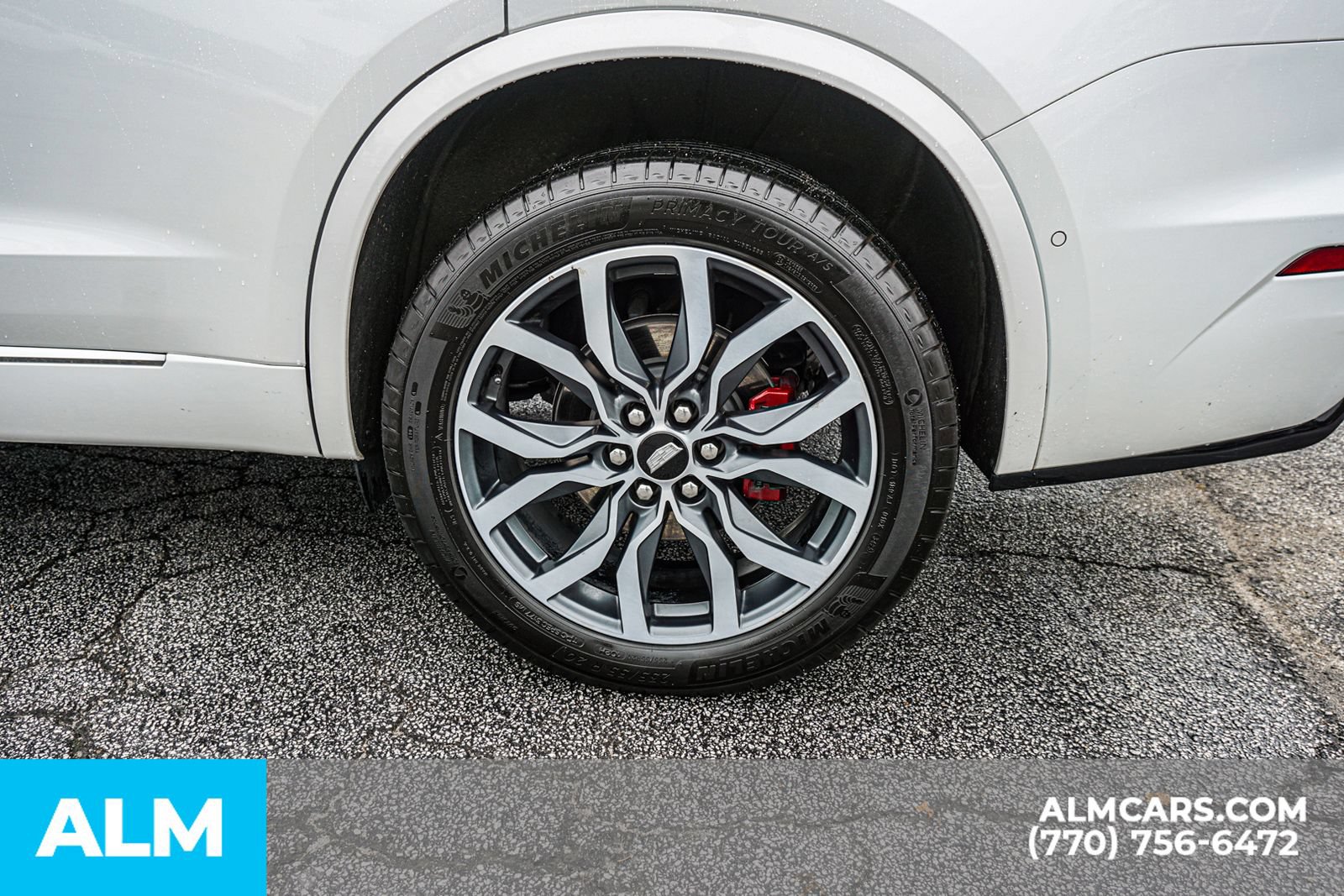 Used 2023 Cadillac XT6 Sport w/ Technology Package AWD/4WD image 15