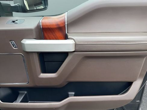 Used 2021 Ford F250 King Ranch w/ King Ranch Ultimate Package AWD/4WD image 49