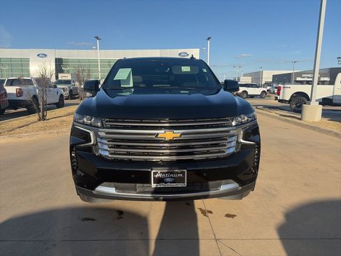 Used 2023 Chevrolet Tahoe High Country image 8