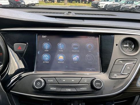 Used 2019 Buick Envision Premium AWD/4WD image 31