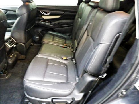 Used 2021 Subaru Ascent Limited w/ Technology Package AWD/4WD image 10