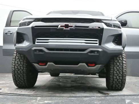 Used 2024 Chevrolet Colorado ZR2 w/ ZR2 Convenience Package III image 69