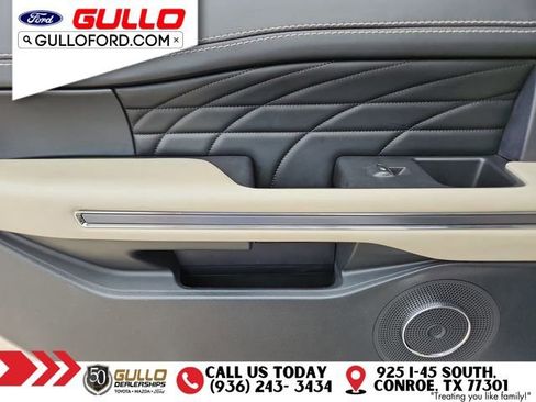 Used 2020 Ford Expedition Platinum AWD/4WD image 16