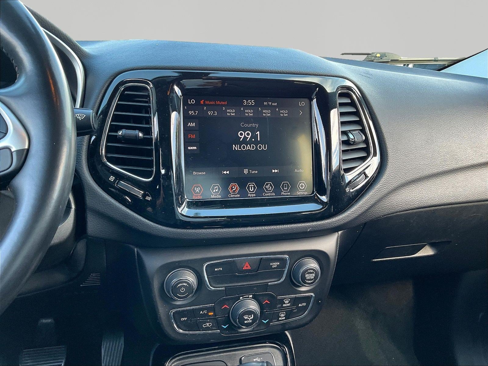 Used 2020 Jeep Compass Limited AWD/4WD image 9