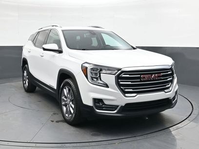 Used 2023 GMC Terrain SLT