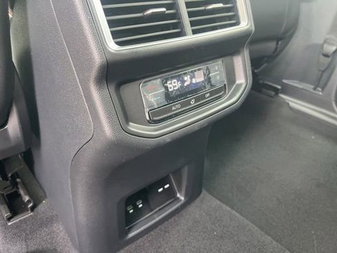 New 2026 Volkswagen Atlas Peak Edition AWD/4WD image 26
