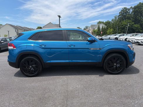 Used 2024 Volkswagen Atlas Cross Sport SE AWD/4WD image 8