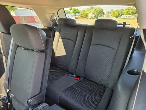 Used 2018 Dodge Journey SXT w/ Connectivity Group AWD/4WD image 20