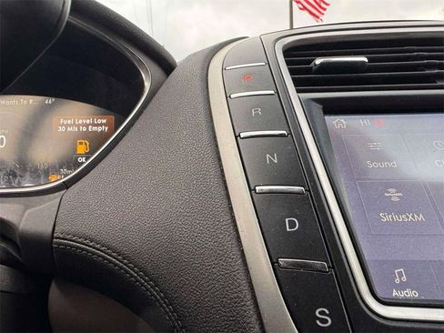 Used 2020 Lincoln Nautilus Reserve image 26