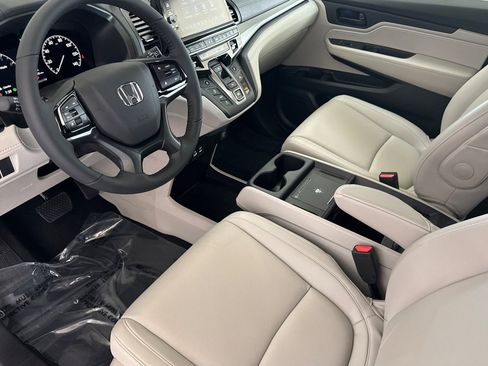 New 2026 Honda Odyssey EX-L image 7