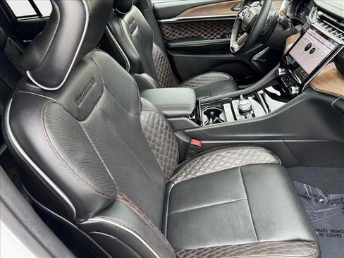 Used 2023 Jeep Grand Cherokee Summit w/ Advanced Protech Group IV image 19