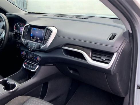 Used 2023 GMC Terrain SLE w/ Driver Convenience Package FWD image 23