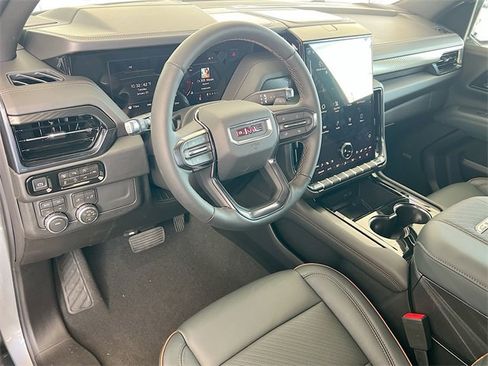 New 2026 GMC Yukon XL AT4 w/ AT4 Premium Package image 6