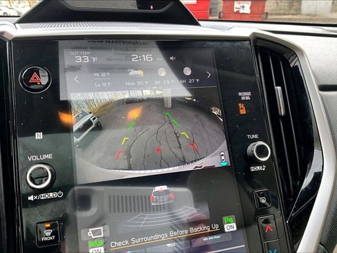 Certified 2024 Subaru Ascent Limited w/ Technology Package image 9