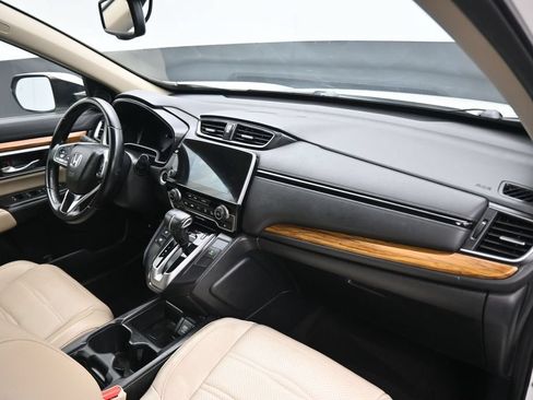 Used 2018 Honda CR-V Touring image 45