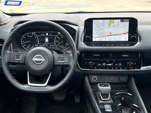 Used 2023 Nissan Rogue SL w/ SL Premium Package image 8