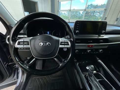 Used 2021 Kia Telluride S FWD image 14